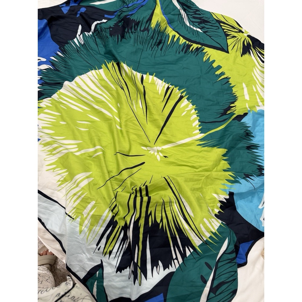 scarf for women light weight Square 50" By 50" Wrap Green Flowers Multicolor - Picture 7 of 7